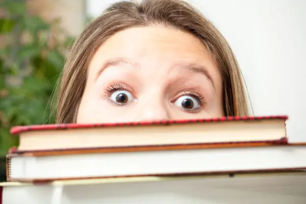 5 Sagas de Livros de Horror que Farão Você Tremer